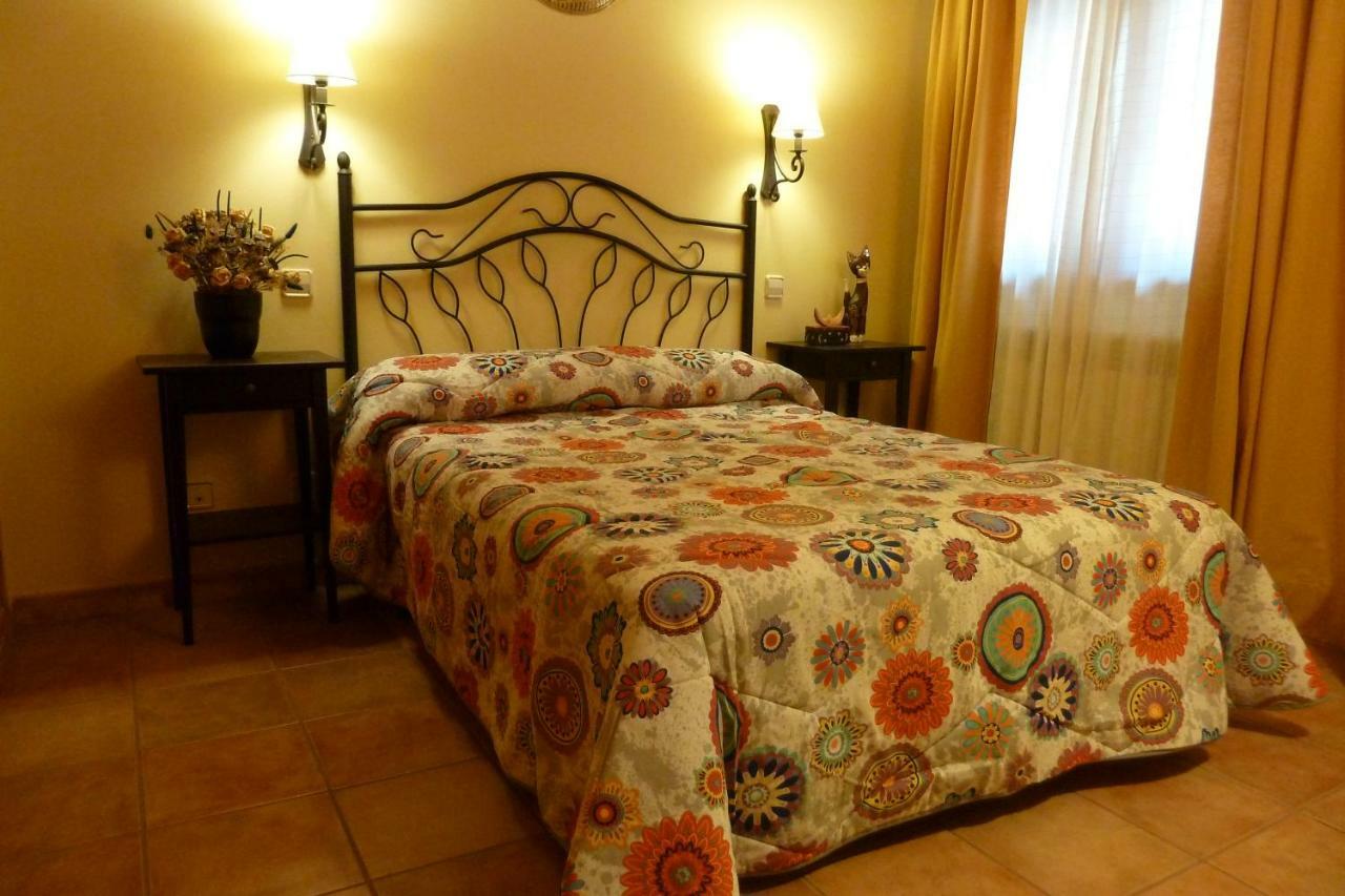 Pensjonat La Casa De Bernuy Bernuy de Porreros Zewnętrze zdjęcie